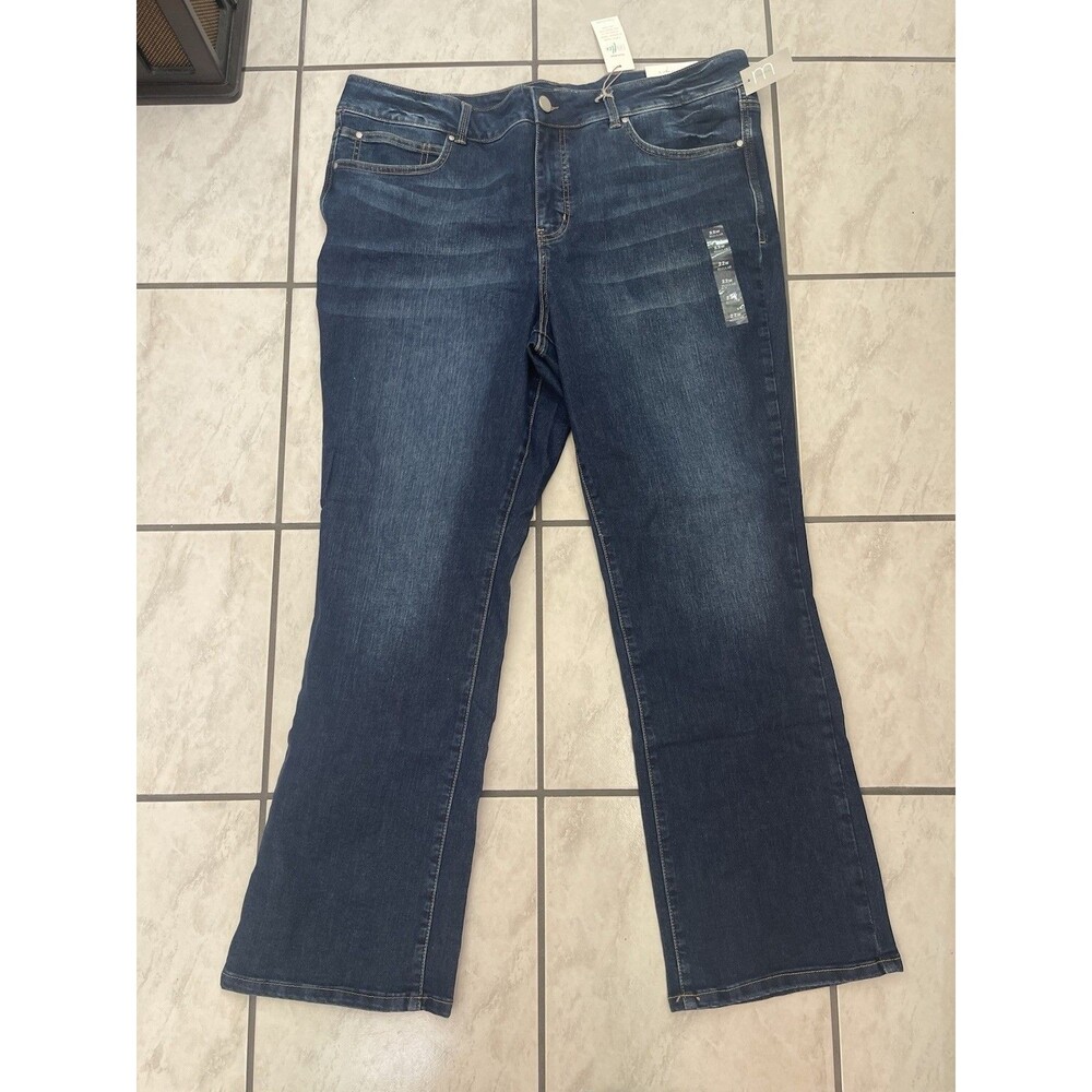 NWT Maurices Everflex High Rise Baby Boot Blue Denim Jeans Womens 22W Regular